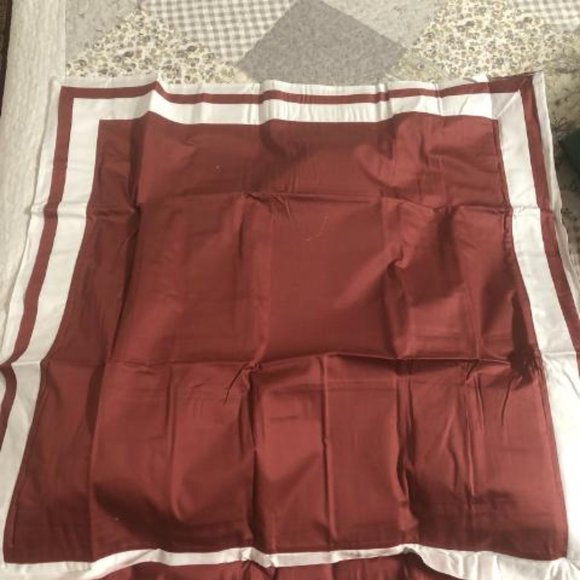 EUROPIAN STYLE PILLOWCASE - Picture 2 of 2